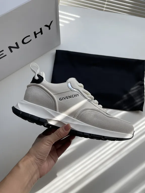 Givenchy Shoe 